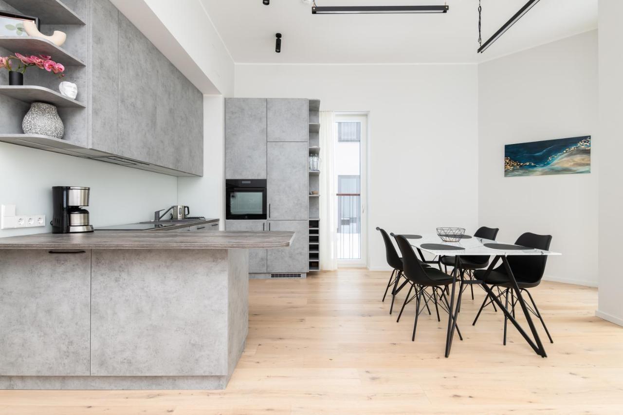 Dashaus 2 Bedroom Apartment Tallinn Exterior photo